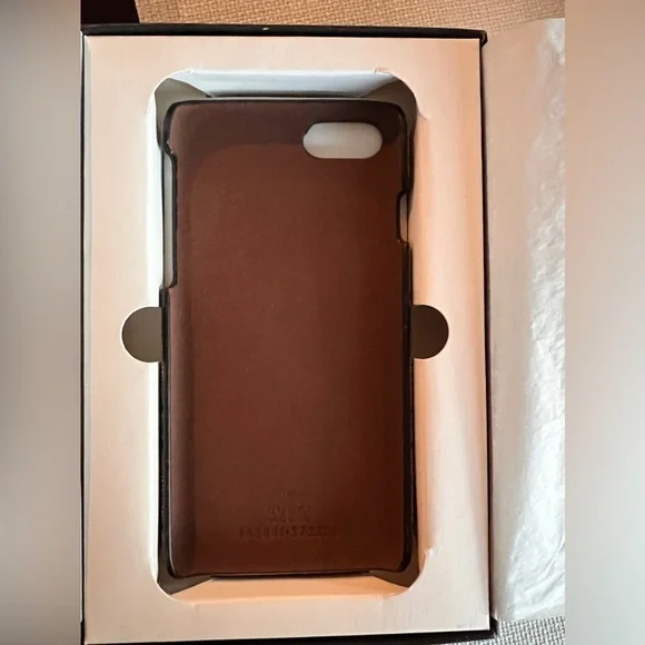 Gucci iPhone 7/8 Phone Case GG Blind For Love Bee Brown NIB - Picture 3 of 13